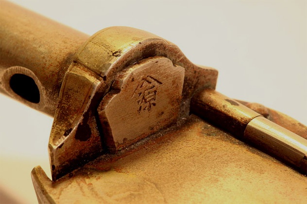 Yatate là vũ khí đặc biệt của ninja từ những chiếc bút bình thường. Ảnh: Rama