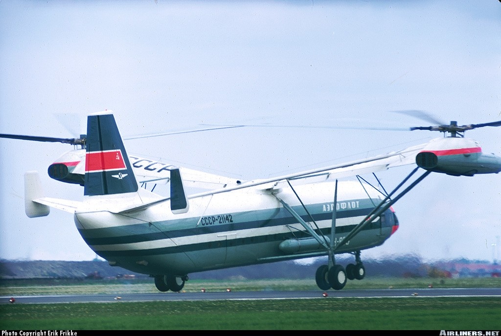 Mil V-12 là loại trực thăng vận tải lớn nhất thế giới từng được con người chế tạo.