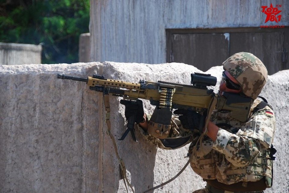 HK121 có chiều dài 1.165 mm, 