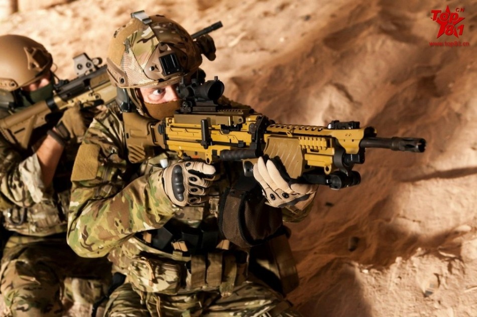 Súng máy HK121 sử dụng loại đạn 7,62x51 mm tiêu chuẩn NATO.