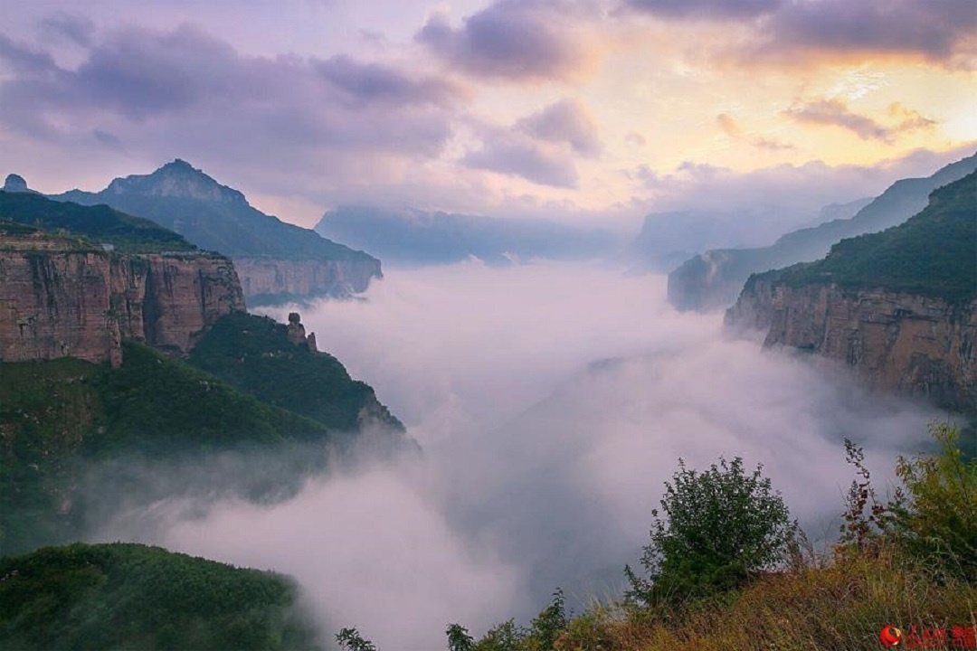 Canh bien may von nui hinh anh