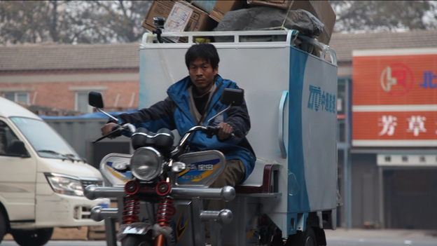 Cuoc song ban ron cua nguoi giao hang mua sam truc tuyen hinh anh