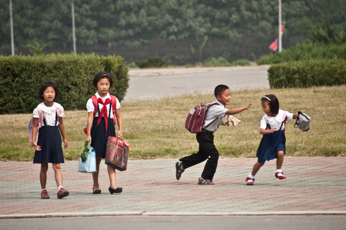 Chum anh tuyet dep ve cuoc song thuong nhat o Trieu Tien hinh anh