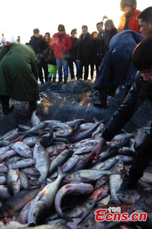 Một người đã chi tới 369.999 nhân dân tệ (khoảng <abbr class=