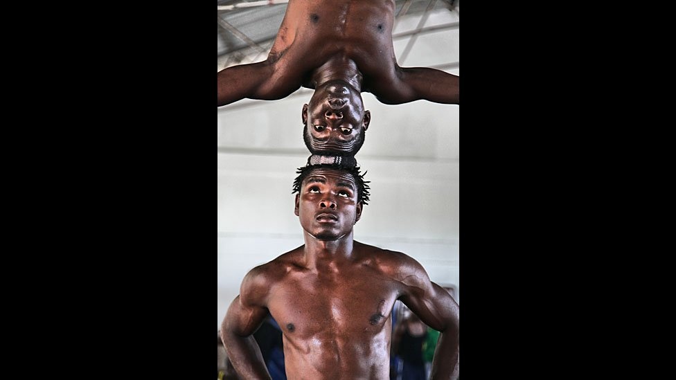 Nhập mô 6tả cho ảnh