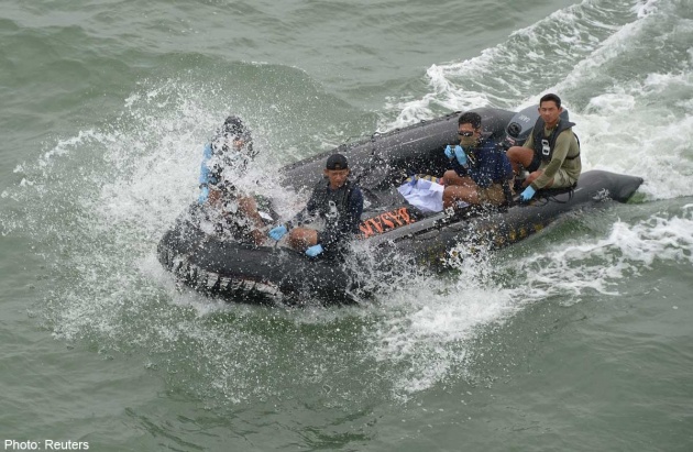 Các thợ lặn thuộc đội đặc nhiệm người nhái