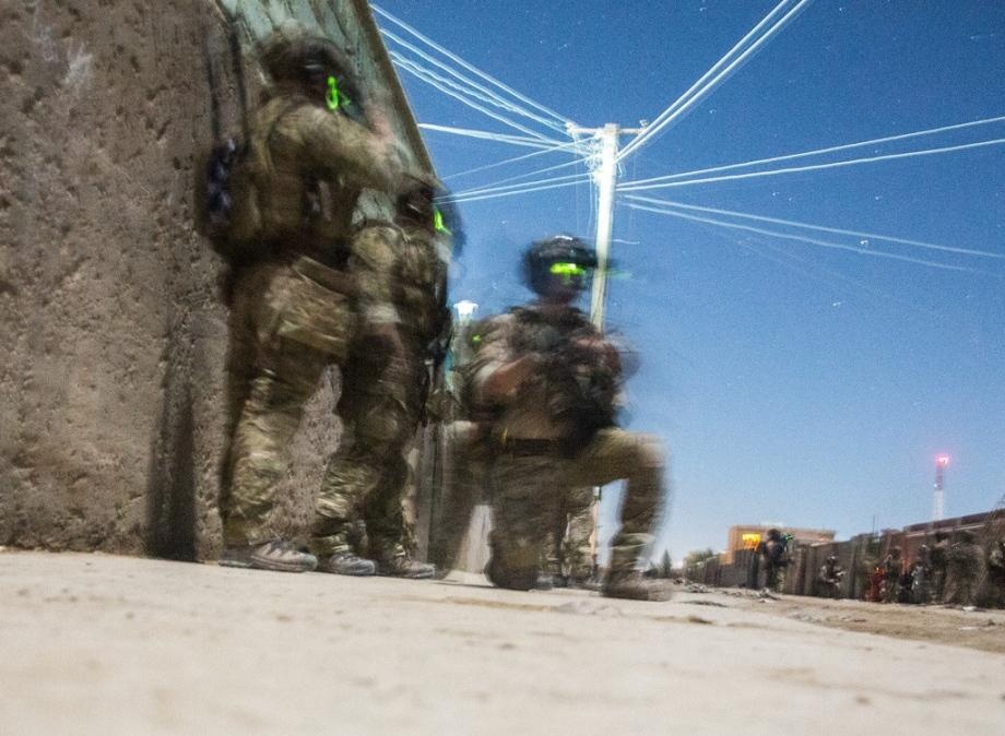 Công nghệ thiết bị nhìn đêm đã trải qua sự phát triển của 4 thế hệ