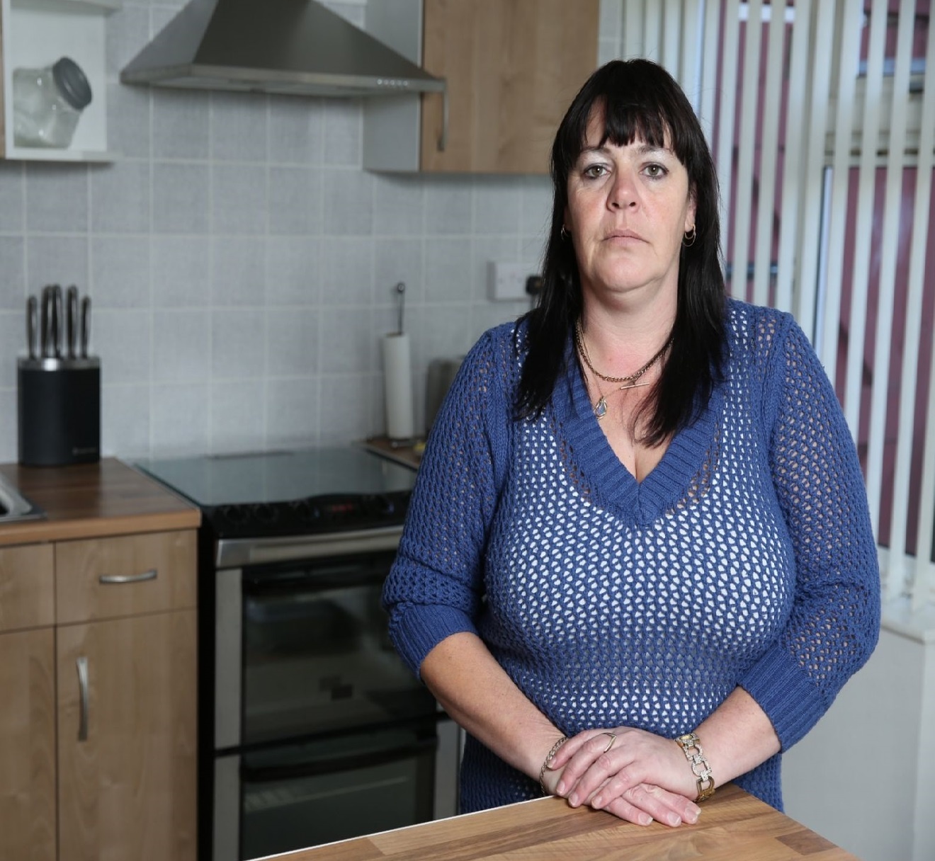 Giet vo bat thanh, ga dan ong tu thieu trong nha hinh anh