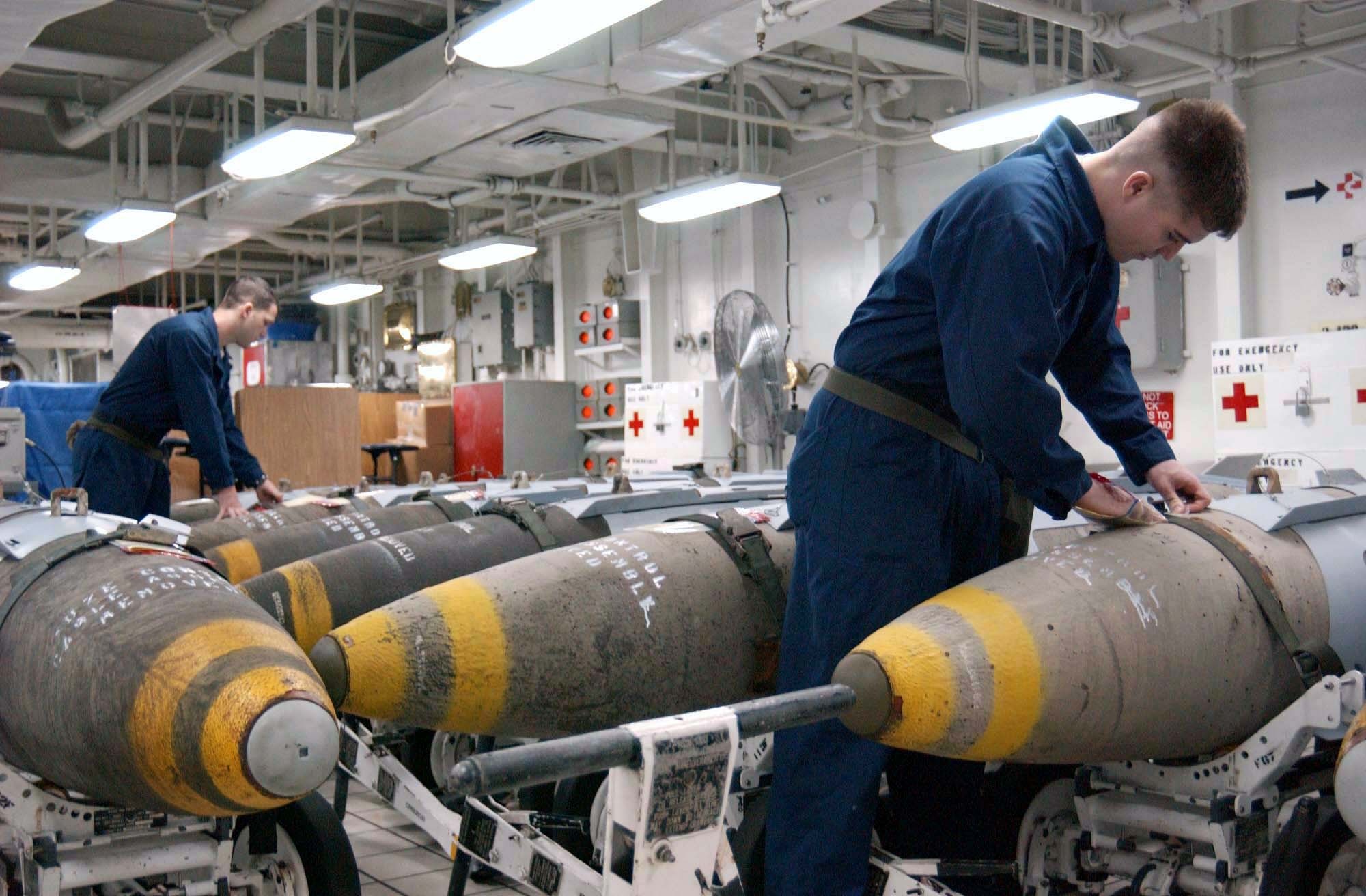 Bom thông minh JDAM