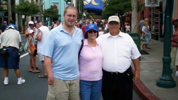 gia đình Petrozzino.