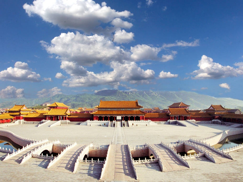 Hoanh Diem nguy nga trong canh phim cuoi Vo My Nuong hinh anh