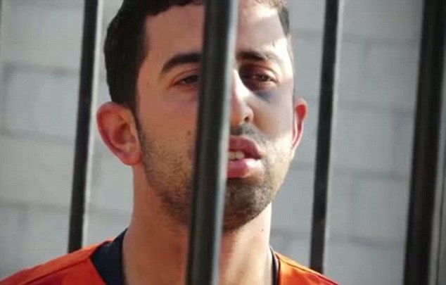 Trong video do IS công bố, phi công Moaz