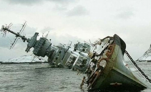 Ngan bien de pha chien ham mac can hinh anh