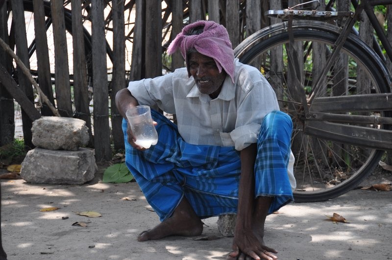 Dung ruou de thay the oxy gia hinh anh