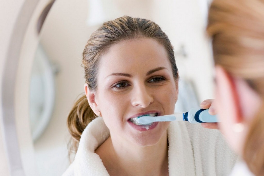 Các nguyên liệu quen thuộc tại gia có tác dụng chữa giảm đau răng không ngờ.