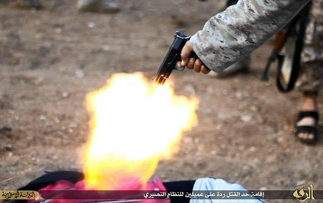 IS tiep tuc hanh quyet cong khai cac 'gian diep' hinh anh