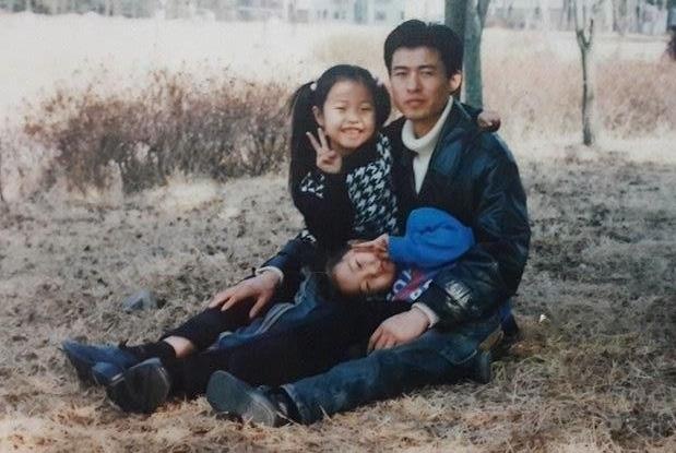 Nguoi dan ong tuyet thuc de tim bi mat vu chim tau Sewol hinh anh