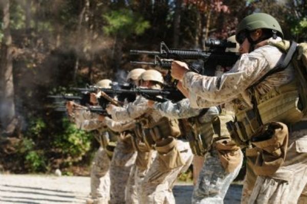 Luc luong dac nhiem bi an nhat nuoc My hinh anh