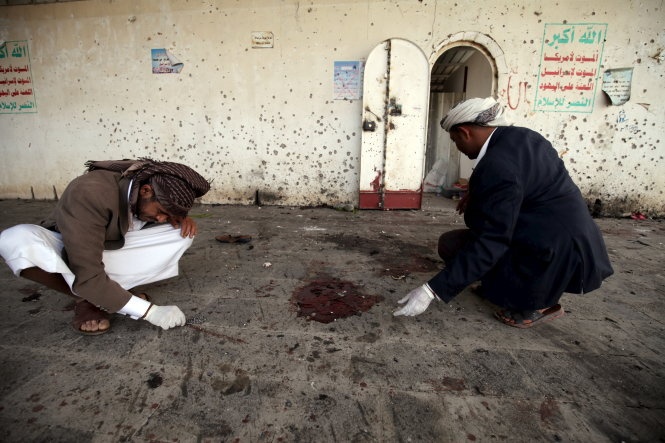 Hon 130 nguoi chet vi bom khi cau nguyen hinh anh