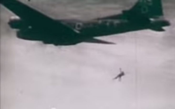 Chien dich Than tinh yeu tao bao cua My hinh anh