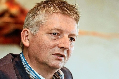 Phat hien xac quan chuc chinh phu Bi duoi kenh hinh anh