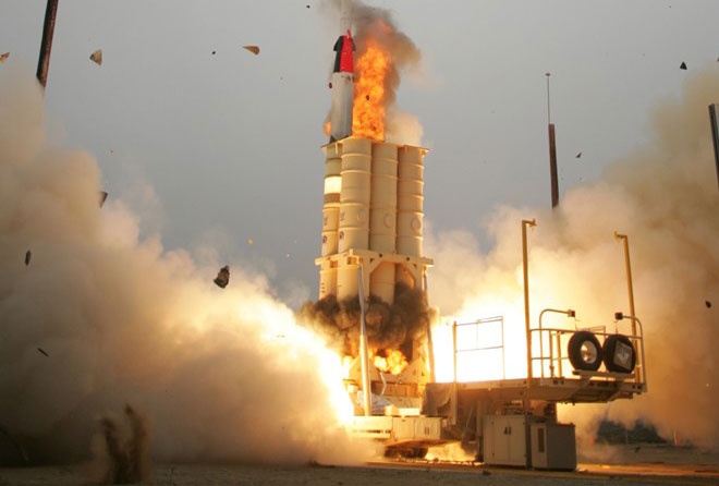 Nhung vu lo bi mat quan su chan dong tren mang hinh anh