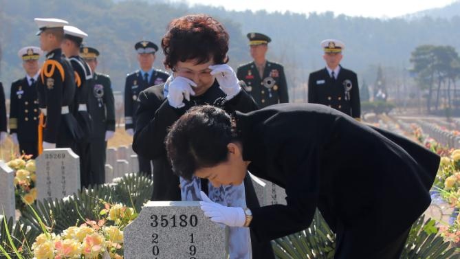 Tong thong Han khong du le ky niem chien thang o Nga hinh anh