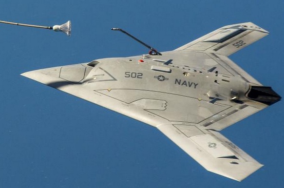 Cuoc tiep dau tren khong lich su cua phi co khong nguoi lai hinh anh