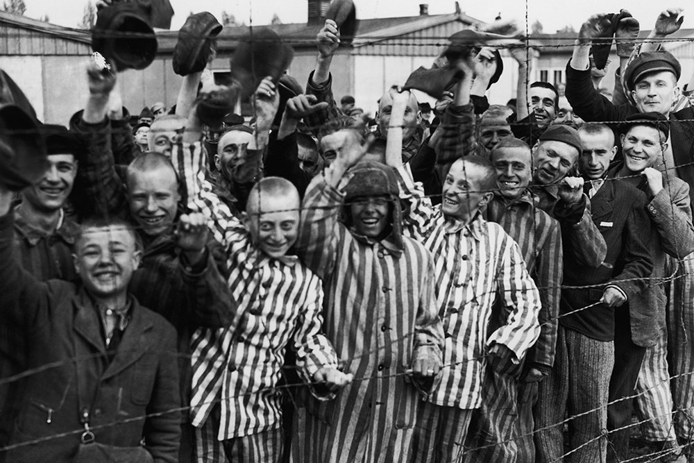 Hinh anh dang nho trong nhung ngay cuoi cua The chien II hinh anh