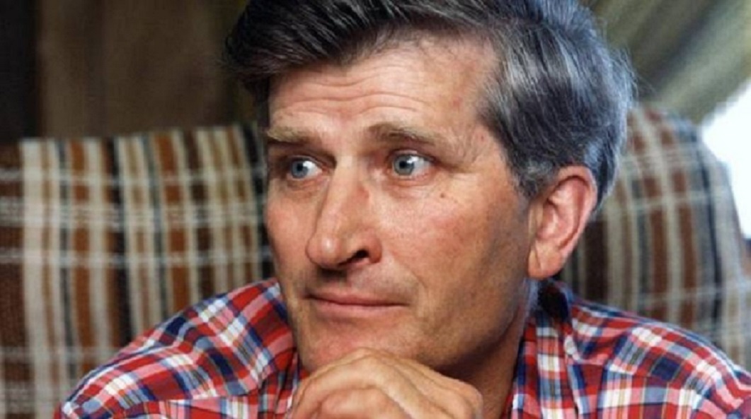 James Keegstra thường xuyên nhồi nhét tư tưởng bài trừ Do Thái vào đầu học sinh. Ảnh: Thông tấn Canada