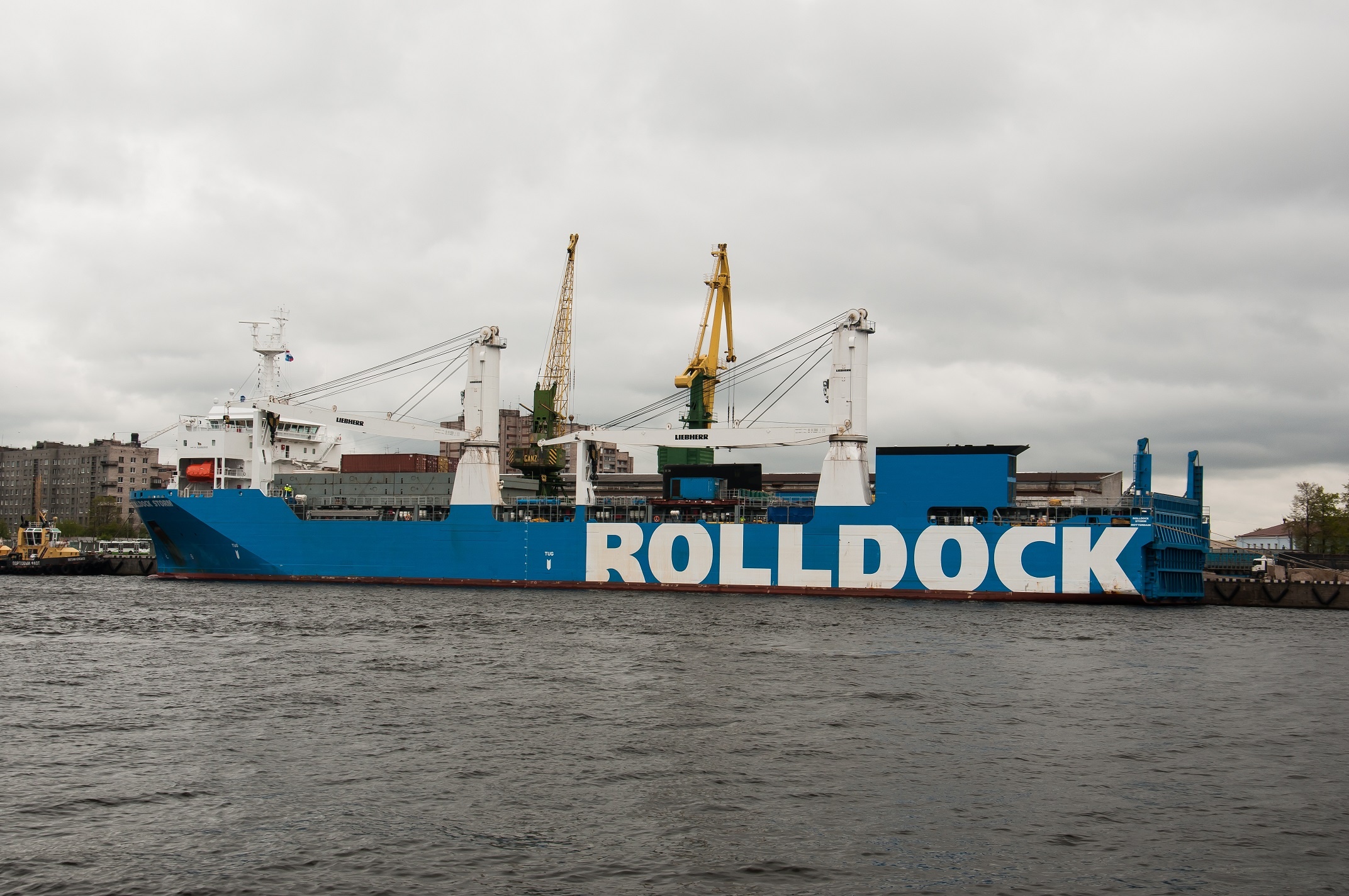 Tau ngam Khanh Hoa se ve Viet Nam trong thang 7 hinh anh