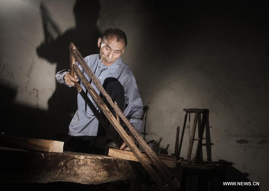 Tho moc mu nhung kheo tay o Trung Quoc hinh anh