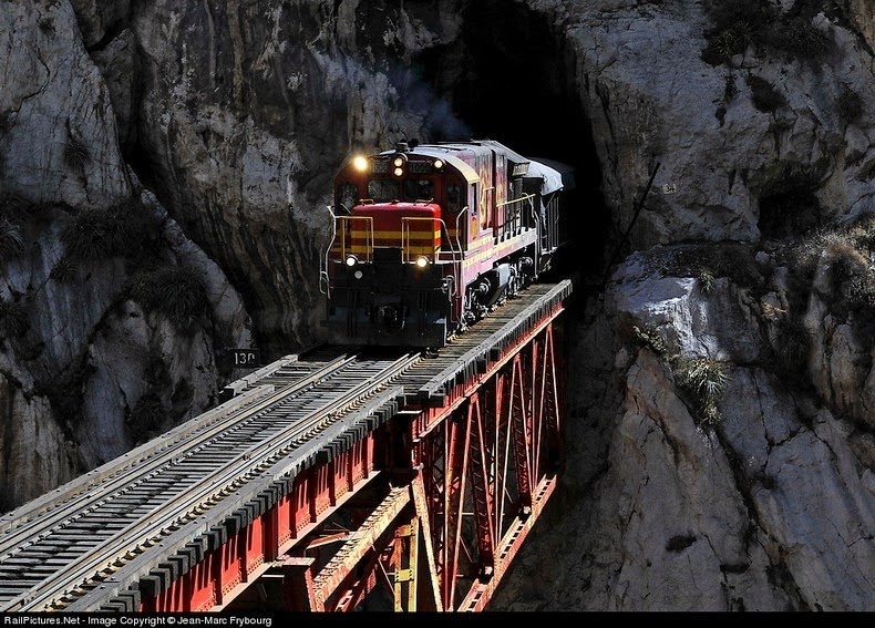 Tuyen duong sat cao thu hai tren the gioi hinh anh