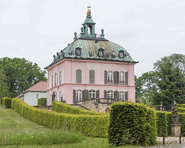 Ngôi biệt thự của Silvio