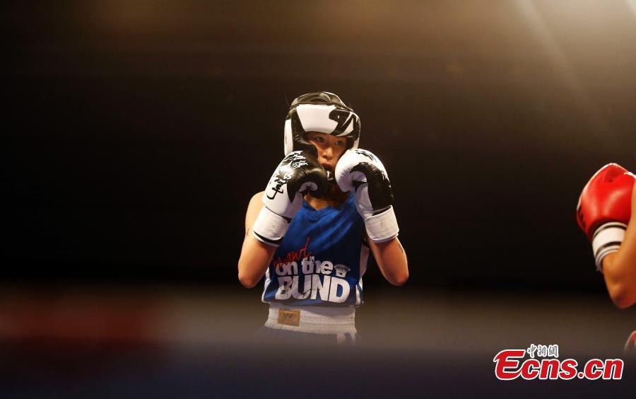 Với ngoại hình khá chuẩn và kiến thức uyên thâm