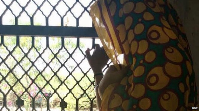 'Nghi le tay rua' nan nhan bi cuong hiep 8 thang hinh anh