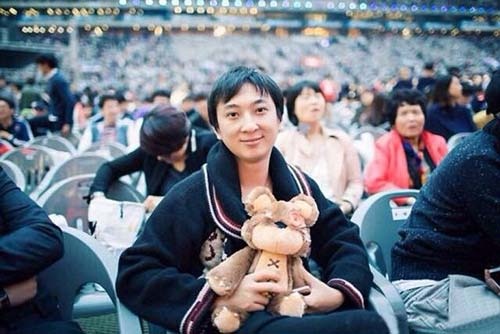 Con cua cac dai gia Trung Quoc hoc cach cu xu hinh anh