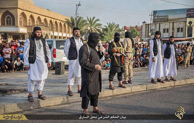 Chien binh IS duoc thuong thieu nu neu thuoc kinh Koran hinh anh