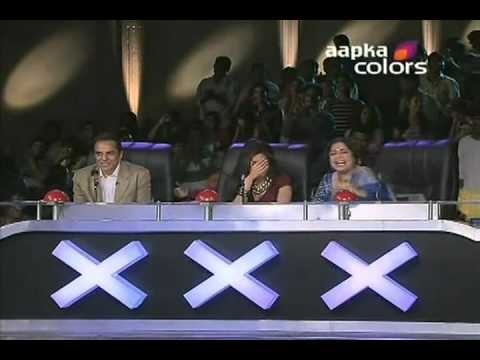 Vu dieu ky quai khien ban giam khao cuoi sang khoai hinh anh