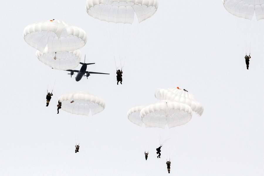 Ham doi Thai Binh Duong cua Nga tap tran do bo hinh anh