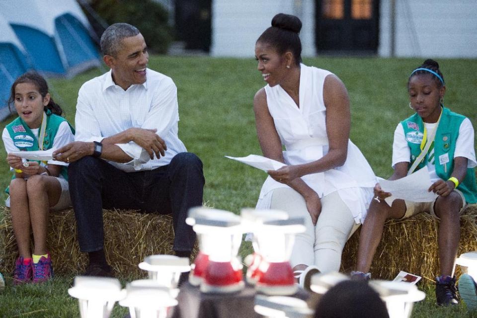 Ông Obama cùng hai con gái 