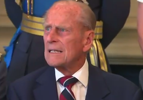 Hoang than Anh mang nhiep anh gia vi cham tre hinh anh