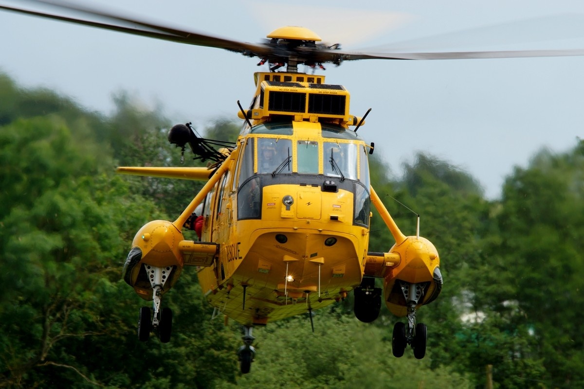 10 truc thang chong ngam uy luc nhat the gioi hinh anh