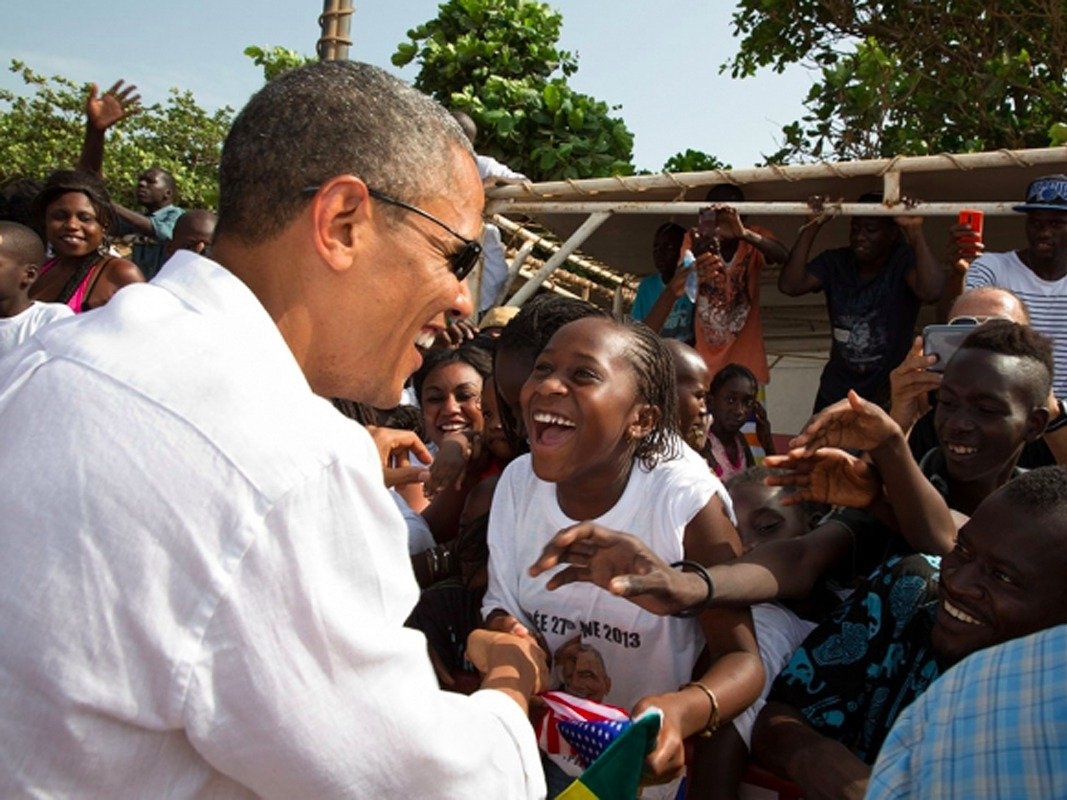 Que noi hao huc don Obama ve tham hinh anh