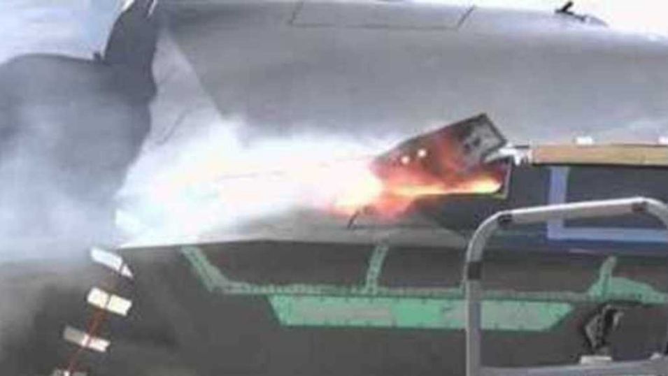 Tiem kich My nha dan tu sung da nong an duoi canh hinh anh