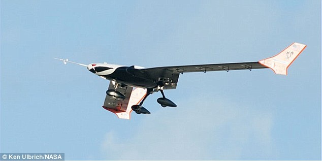 Thu nghiem may bay khong nguoi lai X-56A hinh anh