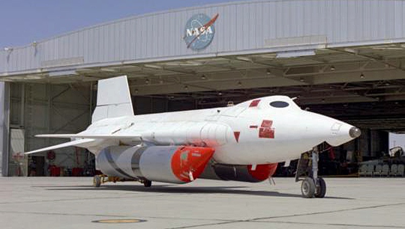 Phi co bay nhanh nhat lich su nhan loai hinh anh