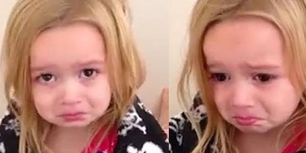 Be gai meu mao voi me khi gap ac mong hinh anh