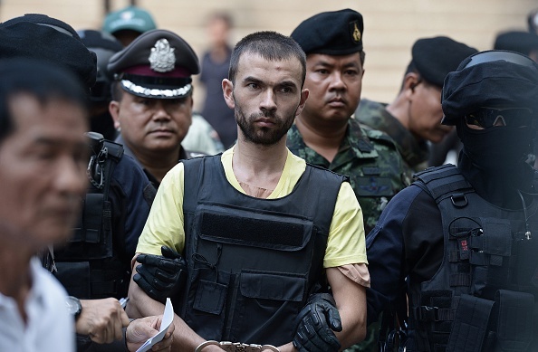 Nghi pham ao vang tai hien vu danh bom o Bangkok hinh anh