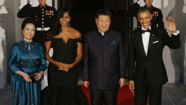 Tap Can Binh lu mo sau su kien cua Giao hoang va Boehner hinh anh